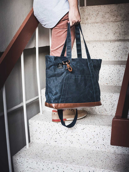 ผ้า WAXED CANVAS คืออะไร?